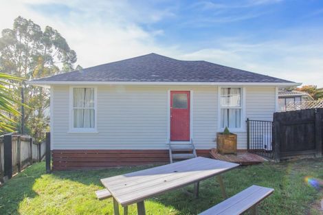 Photo of property in 12 Fenchurch Grove, Stokes Valley, Lower Hutt, 5019