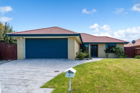 Photo of property in 4 Shiraz Place, Henderson, Auckland, 0612