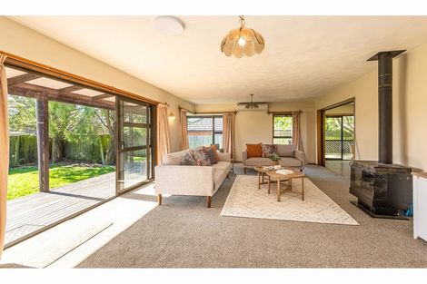 Photo of property in 381 Harewood Road, Bishopdale, Christchurch, 8053