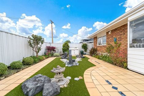 Photo of property in 1/89 Nile Road, Milford, Auckland, 0620