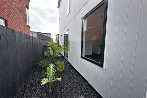 Photo of property in 4 Huljich Way, Hobsonville, Auckland, 0616