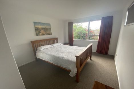 Photo of property in 8a Wyatt Place, Russley, Christchurch, 8042