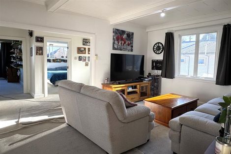 Photo of property in 17 Ashmore Avenue, Cobden, Greymouth, 7802