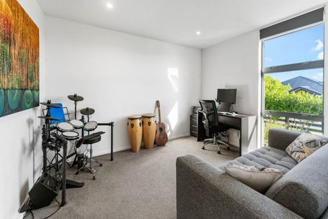 Photo of property in 11 Wheriko Avenue, Glenbrook, Waiuku, 2681