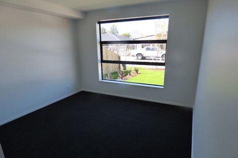 Photo of property in 40 Tara Crescent, Woodend, 7610