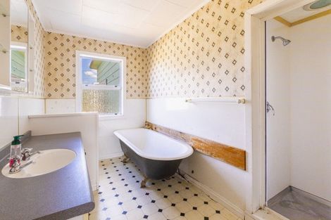 Photo of property in 34 Hatuma Road, Waipukurau, 4200