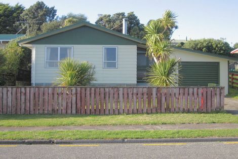 Photo of property in 18 Rothwell Street, Titahi Bay, Porirua, 5022