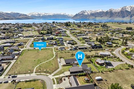 Photo of property in 17 Dingle Street, Lake Hawea, 9382