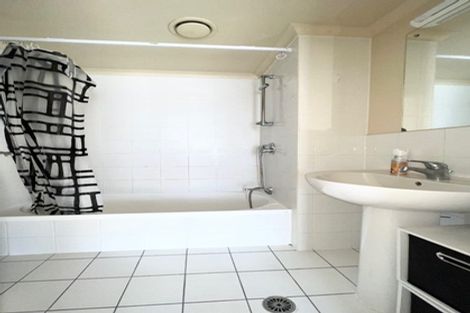 Photo of property in 1c/18 Ronwood Avenue, Manukau, Auckland, 2104
