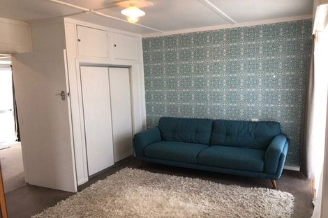 Photo of property in 39 Paynters Avenue, Strandon, New Plymouth, 4312