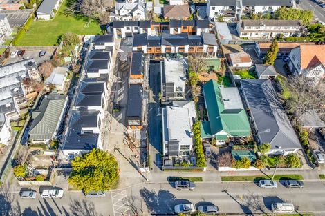 Photo of property in 2/130 Holly Road, St Albans, Christchurch, 8014