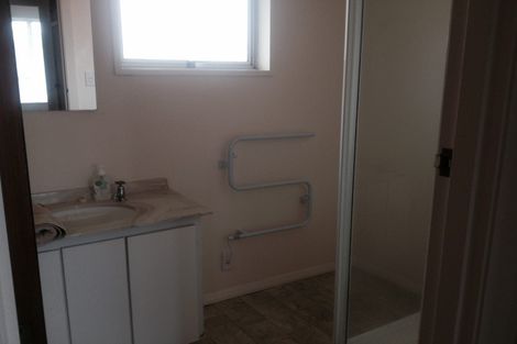 Photo of property in 2/18 Rutherford Street, Woolston, Christchurch, 8023