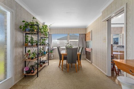 Photo of property in 5a Halberg Crescent, Whakatane, 3120