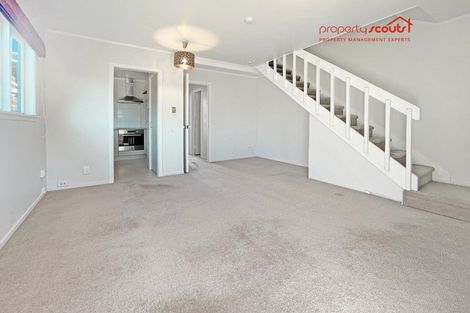 Photo of property in 1/15 Titiwai Place, Birkenhead, Auckland, 0626