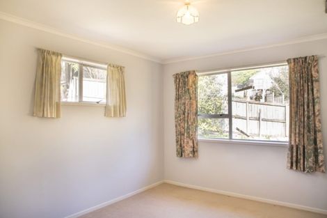 Photo of property in 1/31a Seaview Road, Glenfield, Auckland, 0629