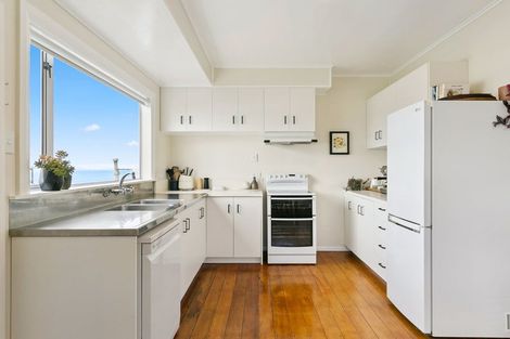 Photo of property in 73 View Road, Houghton Bay, Wellington, 6023