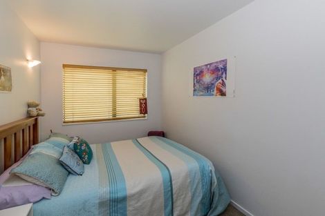 Photo of property in 1e/25 Maclean Street, Paraparaumu Beach, Paraparaumu, 5032