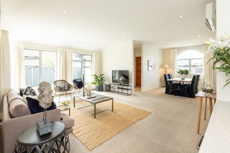 Photo of property in 3 Karoola Place, Havelock North, 4130