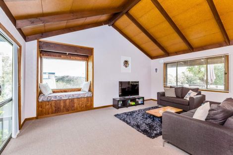 Photo of property in 12 Lilburn Crescent, Massey, Auckland, 0614