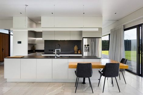 Photo of property in 17 Piriti Lane, Horsham Downs, Hamilton, 3281
