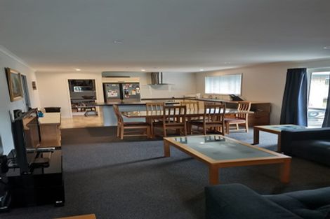 Photo of property in 19 Mahy Way, Leamington, Cambridge, 3432