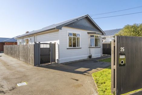 Photo of property in 25 Cranley Street, Musselburgh, Dunedin, 9013