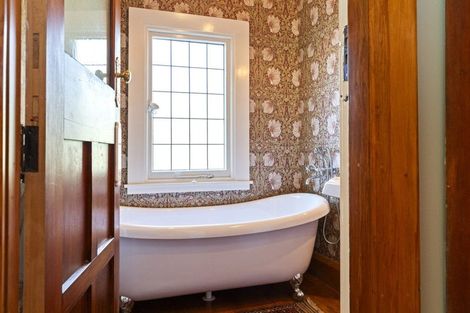 Photo of property in 39 Holly Road, St Albans, Christchurch, 8014