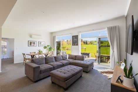 Photo of property in 100 Lindsay Road, Waipukurau, 4283