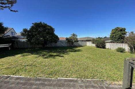 Photo of property in 10 Ware Place, Pakuranga Heights, Auckland, 2010