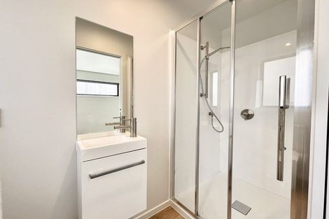 Photo of property in 92/16a Cambridge Terrace, Waterloo, Lower Hutt, 5011