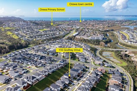 Photo of property in 116 Godfrey Drive, Orewa, 0931