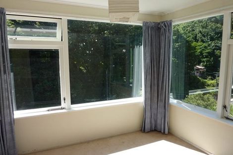 Photo of property in 125 Glenmore Street, Kelburn, Wellington, 6012