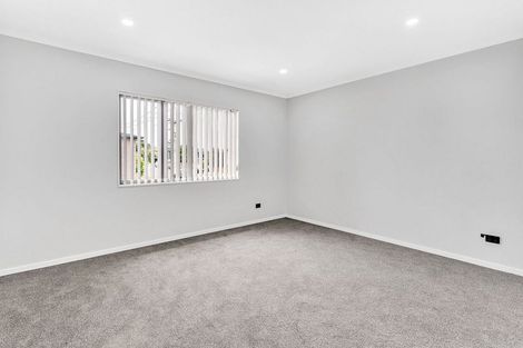 Photo of property in 147d Bucklands Beach Road, Bucklands Beach, Auckland, 2012