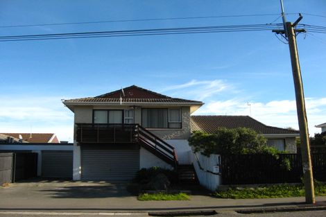 Photo of property in 170b Marine Parade, New Brighton, Christchurch, 8083