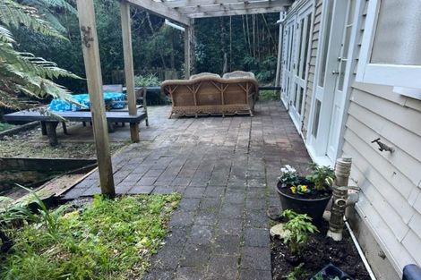 Photo of property in 537 South Titirangi Road, Titirangi, Auckland, 0604