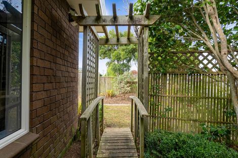 Photo of property in 6 Fantham Street, Hawera, 4610