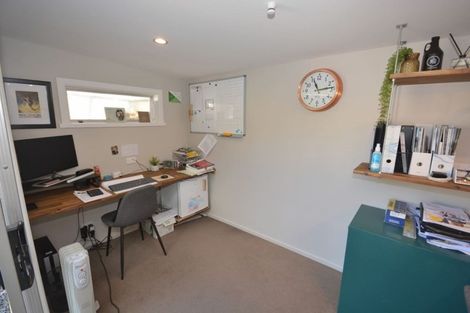 Photo of property in 17a Matenga Street, Waikanae, 5036