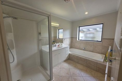 Photo of property in 15 Popata Close, Papamoa Beach, Papamoa, 3118