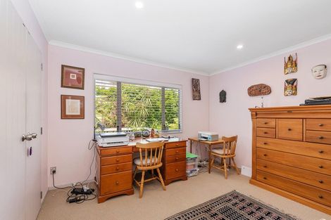 Photo of property in 44 Cutler Street, New Lynn, Auckland, 0600