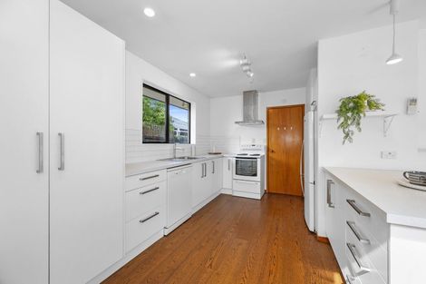 Photo of property in 2/22 Prossers Road, Saint Martins, Christchurch, 8022