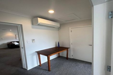 Photo of property in 69 Dunedin Street, Redwood, Christchurch, 8051