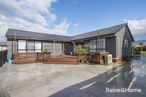 Photo of property in 38 Carisbrooke Street, Katikati, 3129