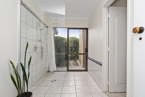 Photo of property in 2 Byron Street, Leamington, Cambridge, 3432