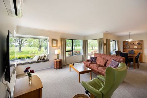 Photo of property in 8 Rimmington Drive, Hamilton Lake, Hamilton, 3204