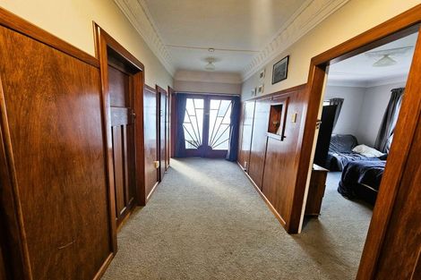 Photo of property in 4 Main Road, Clinton, 9534