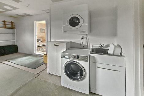 Photo of property in 1/7 Kathleen Place, Rainbow Point, Taupo, 3330