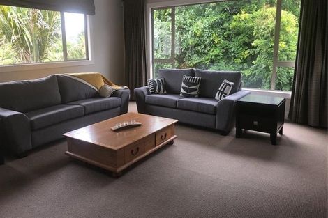 Photo of property in 106 Okura River Road, Okura, Albany, 0792