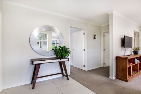 Photo of property in 37 Capriana Drive, Karaka, Papakura, 2113