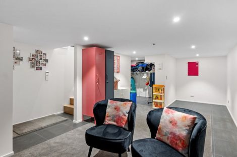 Photo of property in 7 Helmores Lane, Merivale, Christchurch, 8014