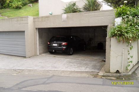 Photo of property in Ambassador Flats, 7 Maurice Terrace, Te Aro, Wellington, 6011